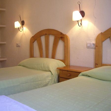 Hostal Pacios Madrid Exteriör bild
