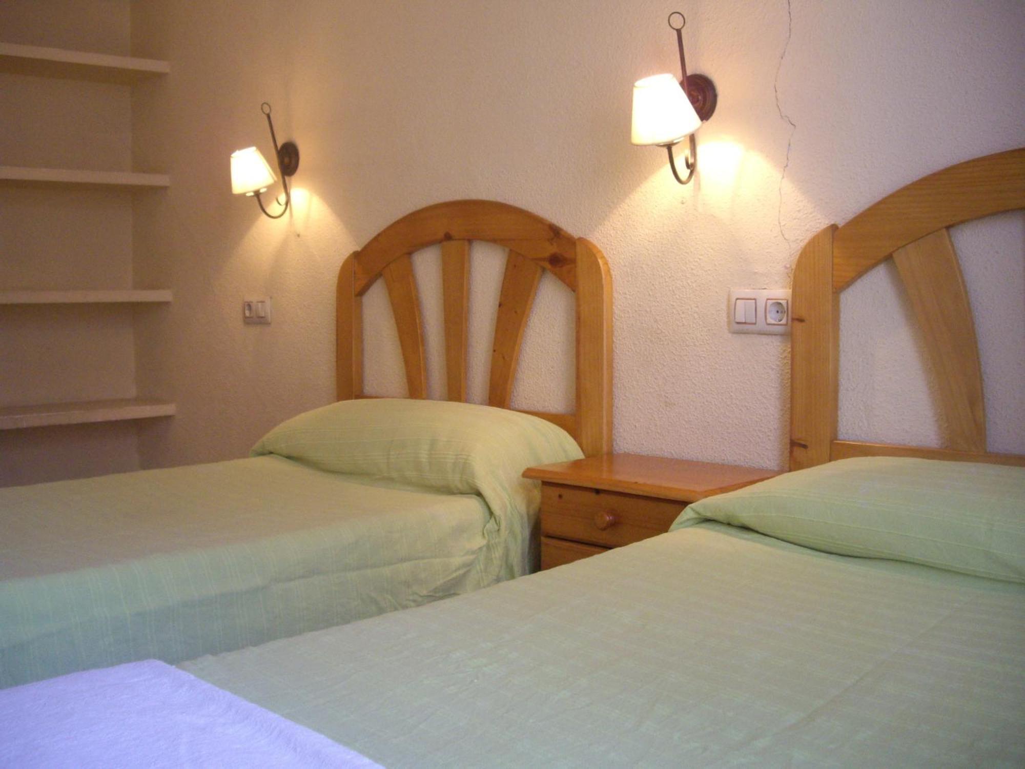 Hostal Pacios Madrid Exteriör bild