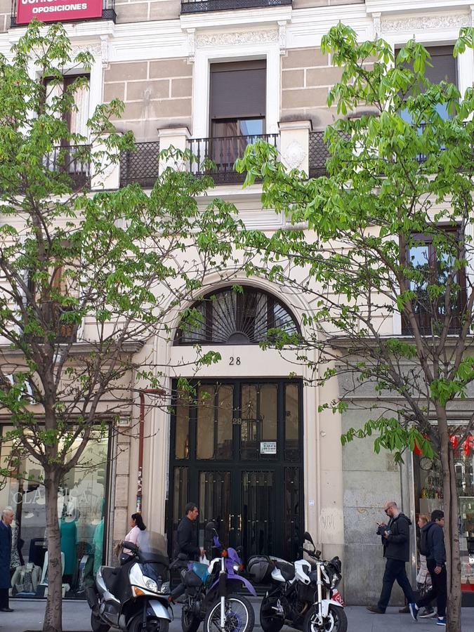 Hostal Pacios Madrid Exteriör bild